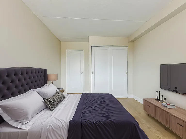 364 Waterloo Ave — Photo 5