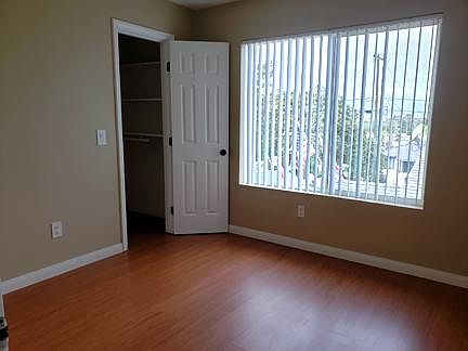 5th image of 2803 Nye St
