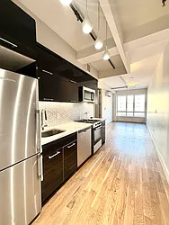 353 Kosciusko Street