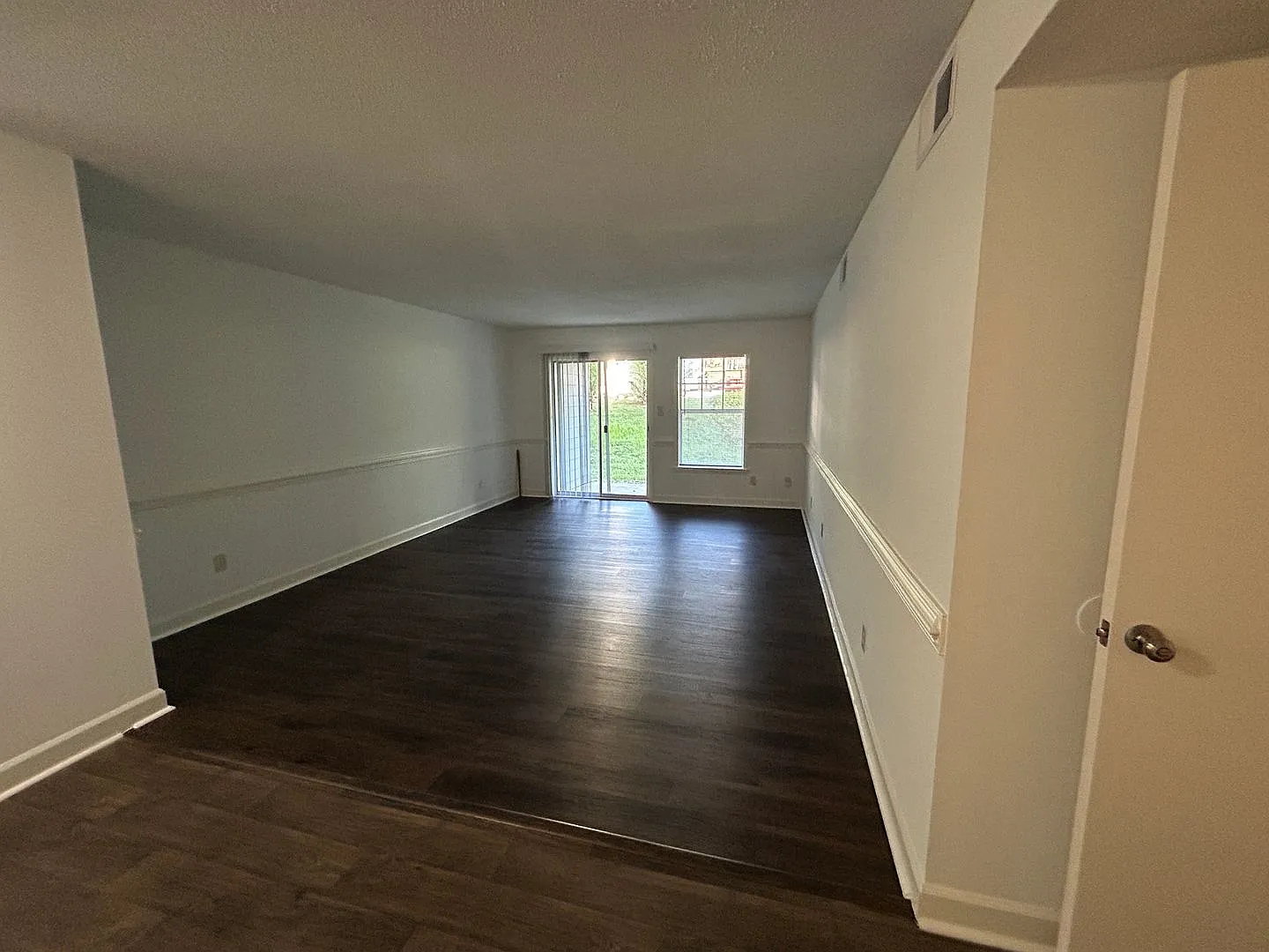 2504 Avent Ferry Rd Apt# 103 - Bev Roberts Rentals and Property Management — Photo 3