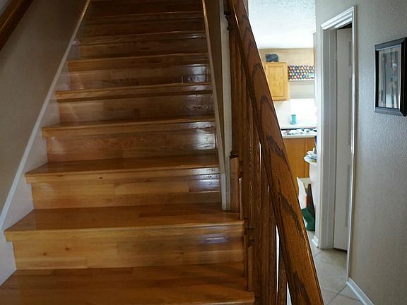 5th image of 143 Lake Point Dr