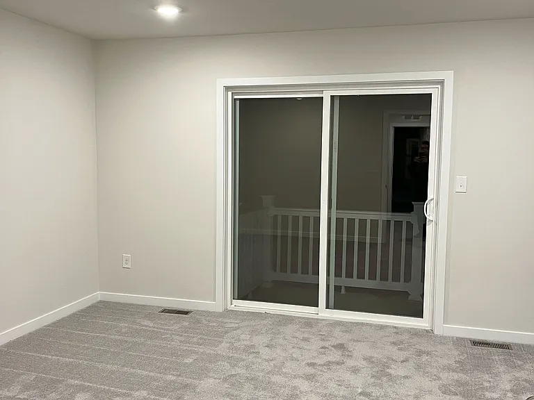 114 Continental Way — Photo 24