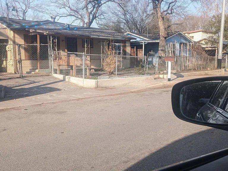 343 Ranmar Ave — Photo 1