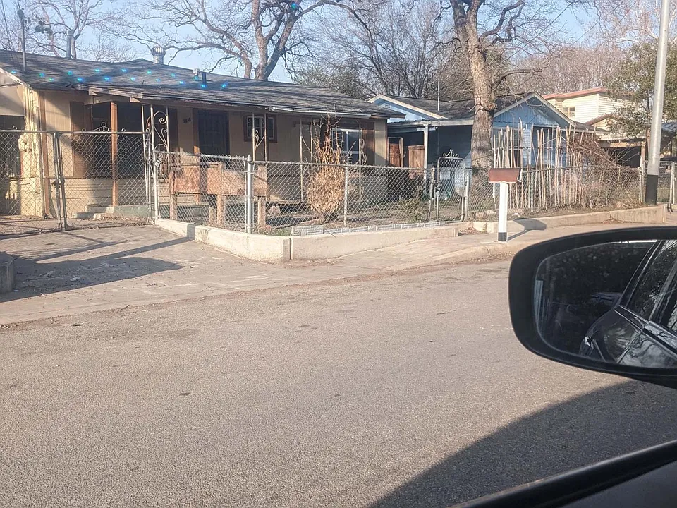 343 Ranmar Ave