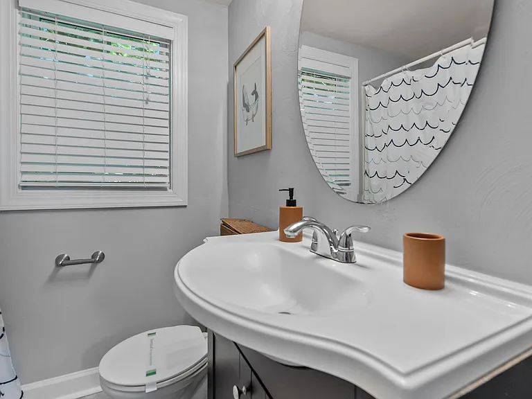 424 E Ocean Ave — Photo 23