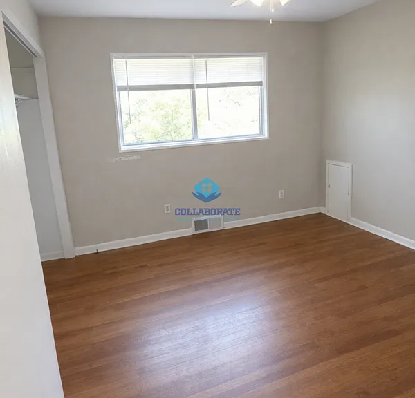 429 Green Acres Rd — Photo 7