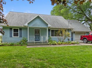5641 E Orchard St, Delton, MI 49046