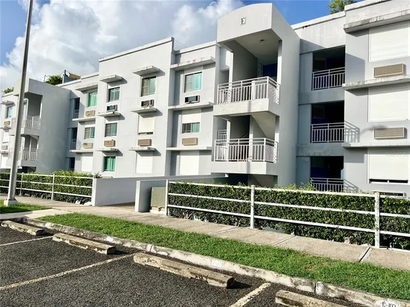 Las Colinas Street Hillside, Rio Grande, PR 00745