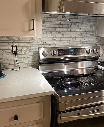New stove & hood