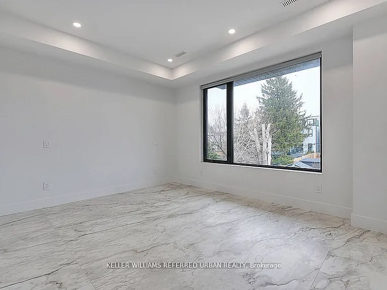613 Harvie Ave — Photo 14