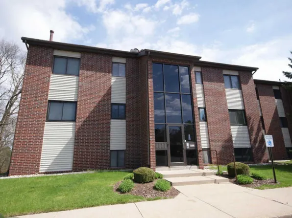 3358B Devonwood Hills Dr NE, Grand Rapids, MI 49525