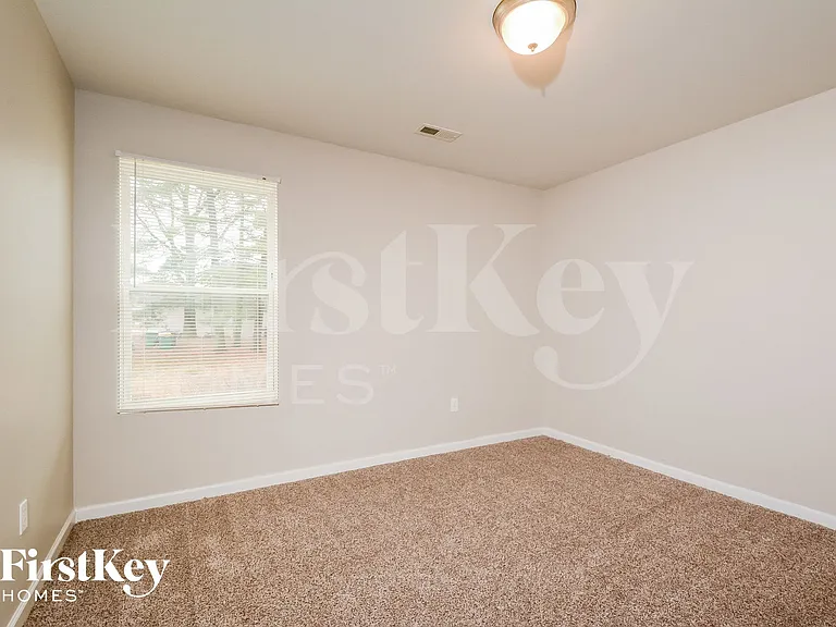 5454 Misty Crossing Ct — Photo 10