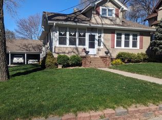 1126 Military Ave, Council Bluffs, IA 51503