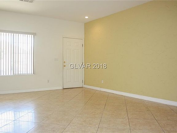 4th image of 8112 Hesperides Ave