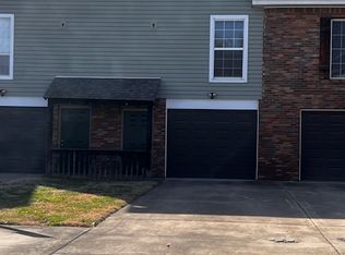 2767 Steamboat Ln, Saint Charles, MO 63301