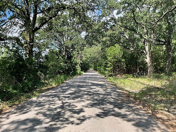 5th image of 947 County Road 1131