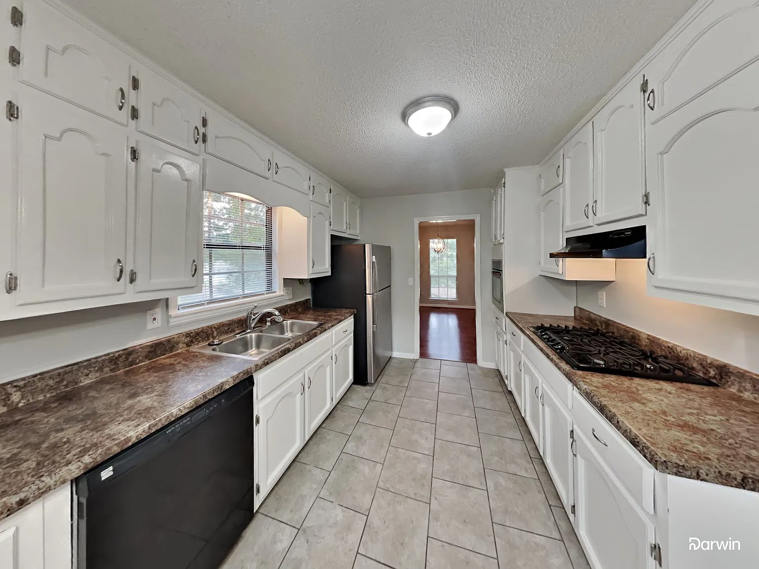 3 bed, 3.0 bath, 1414 sqft, $1,935 — Photo 3
