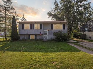 5824 Meredith St, Portage, MI 49002