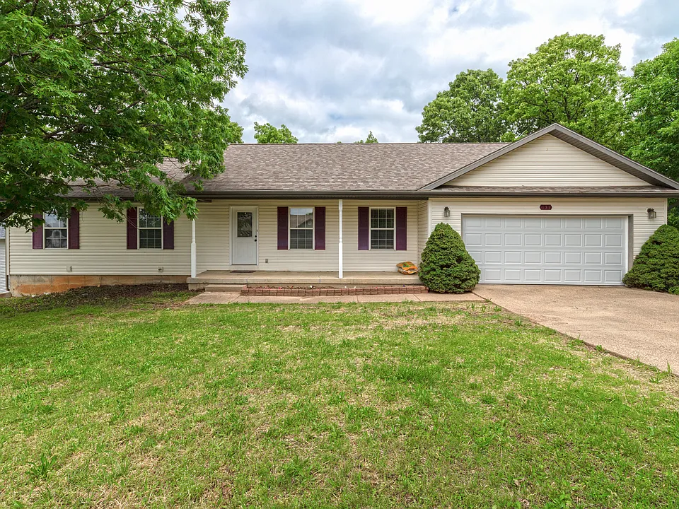 131 Sawmill Ln