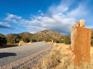 7 W Long View Dr, Santa Fe, NM 87505