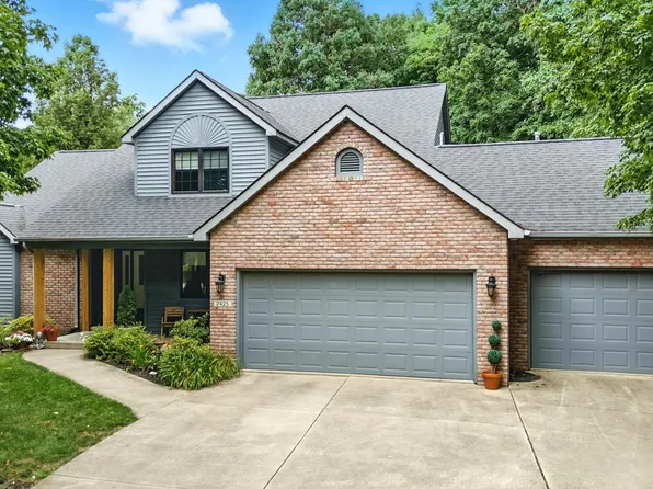 2425 Woodland Trl, Auburn, IN 46706