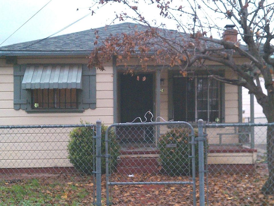 1st image of 8624 Hillside St