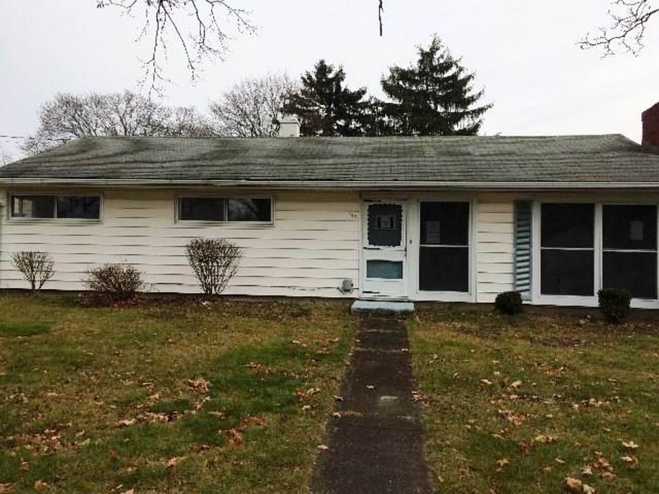 1st image of 102 William Ln
