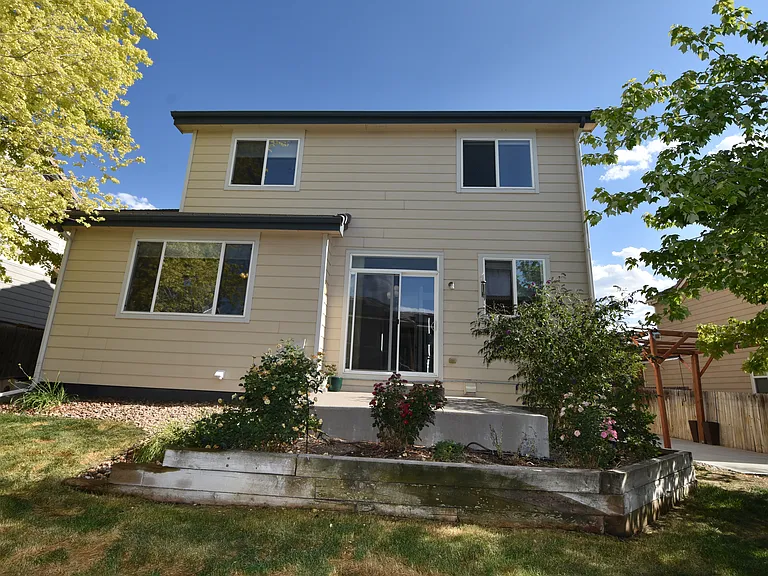 2623 E 137th Ave — Photo 2