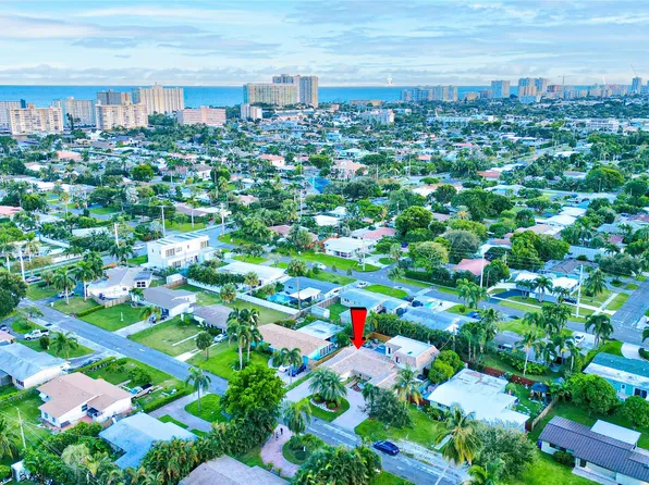 2374 NE 8th Court, Pompano Beach, FL 33062