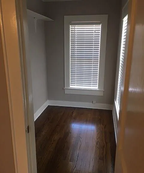 4623 Avenue O — Photo 17