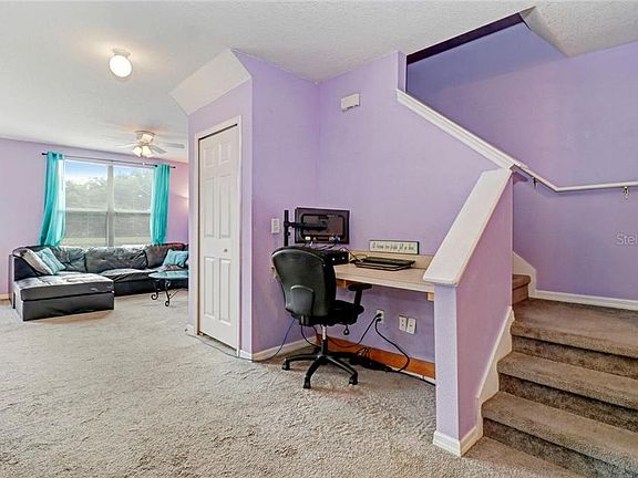 4th image of 9786 Carlsdale Dr