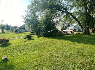 321 N 14th St, Tekamah, NE 68061