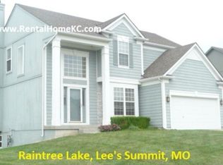 420 SW Albatross Ct, Lees Summit, MO 64082