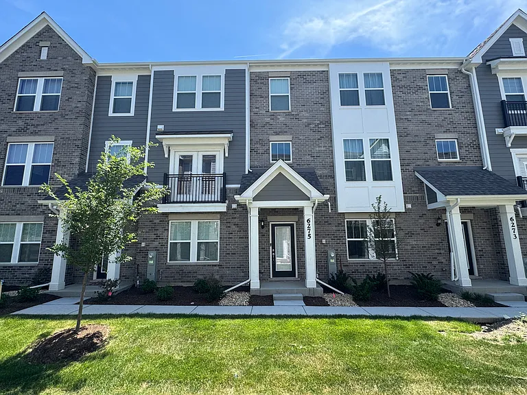 6275 Sandbelt Dr — Photo 1