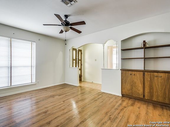 4th image of 5618 Staack Ave
