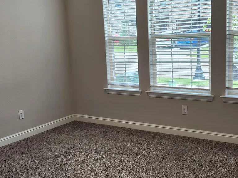 2009 Sun Star Dr — Photo 26