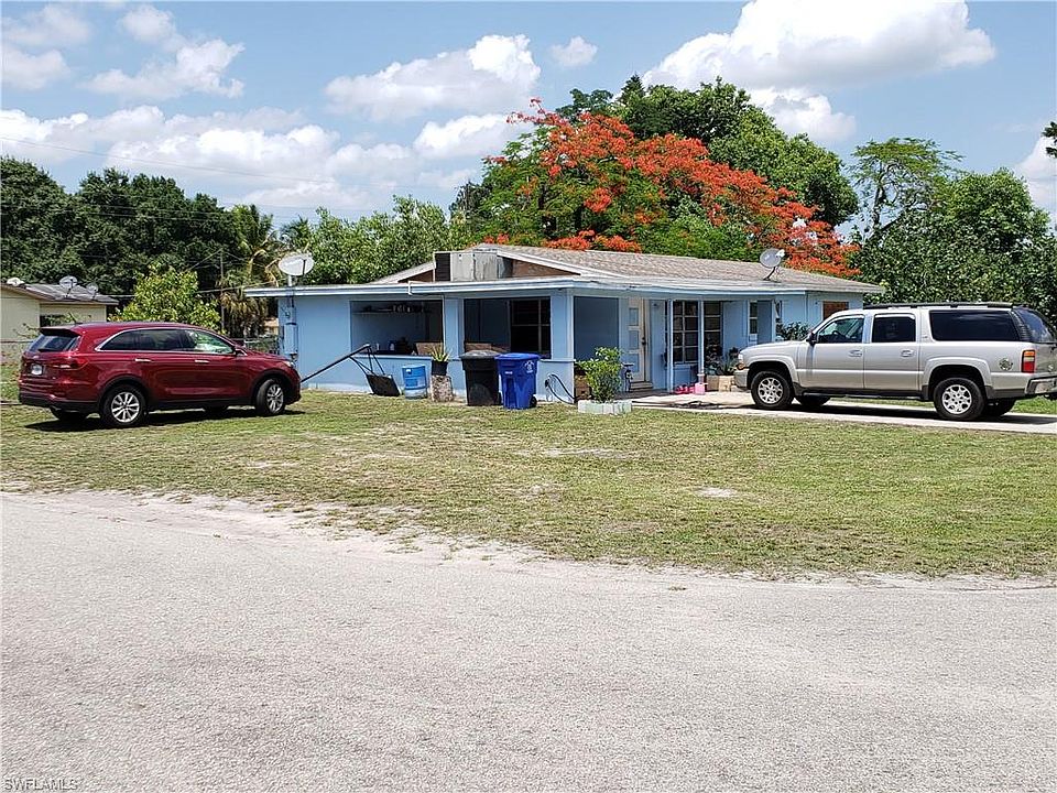 2nd image of 3947 Lora St