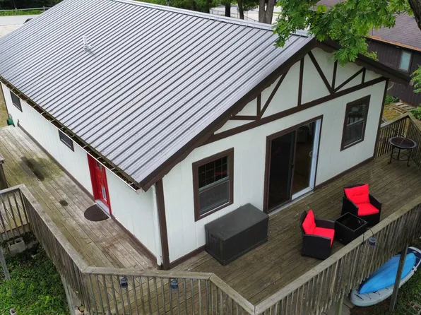 7500 Five Lakes Dr, Farwell, MI 48622