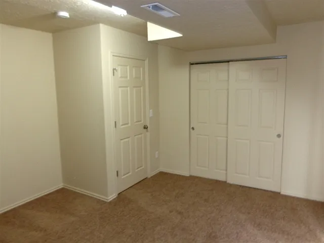 1836 N Stallion Ln — Photo 9
