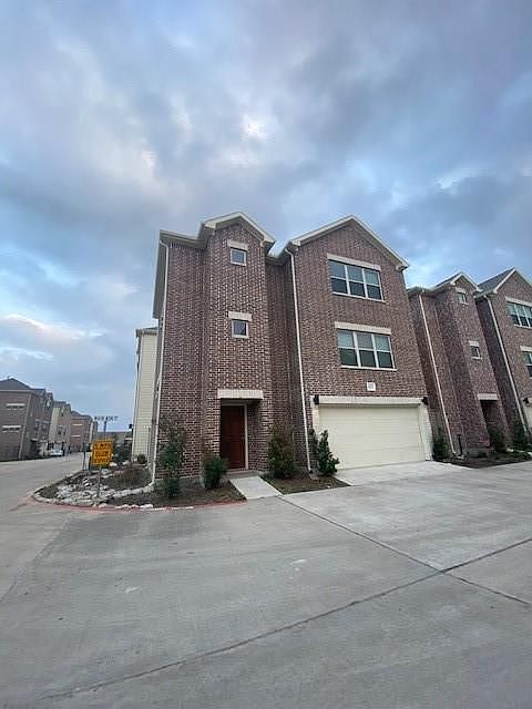 1st image of 11603 Main Ash Dr