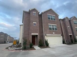 11603 Main Ash Dr, Houston, TX 77054