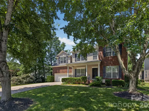 402 Abercairn Way, Waxhaw, NC 28173