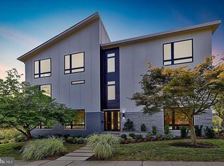 5113 34th St NW, Washington, DC 20008