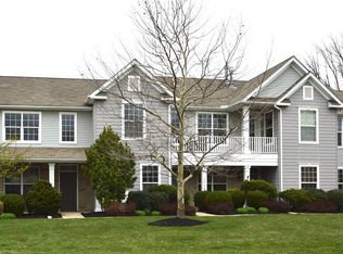 2366 Country Club Dr, Avon, OH 44011