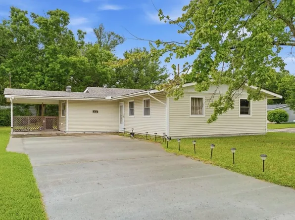 1621 Sage Dr, Lake Charles, LA 70607
