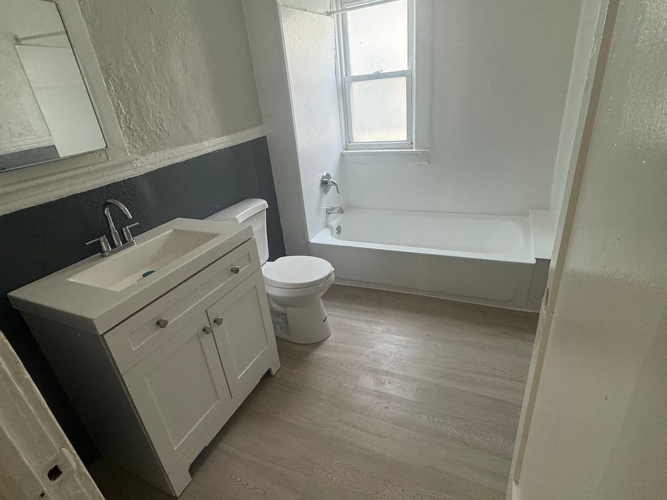 1st image of 10102 North Blvd #1