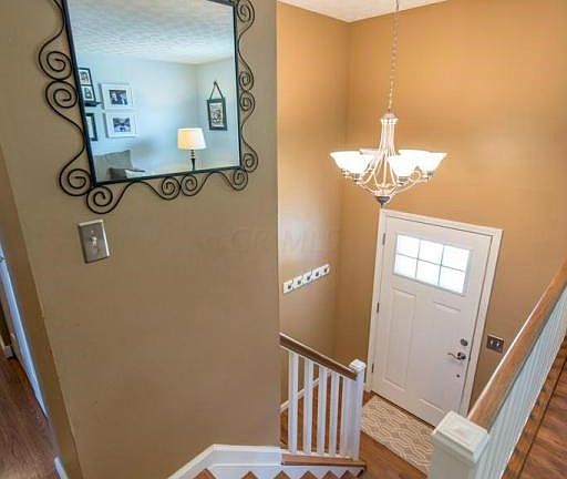 2nd image of 816 Lakefield Dr