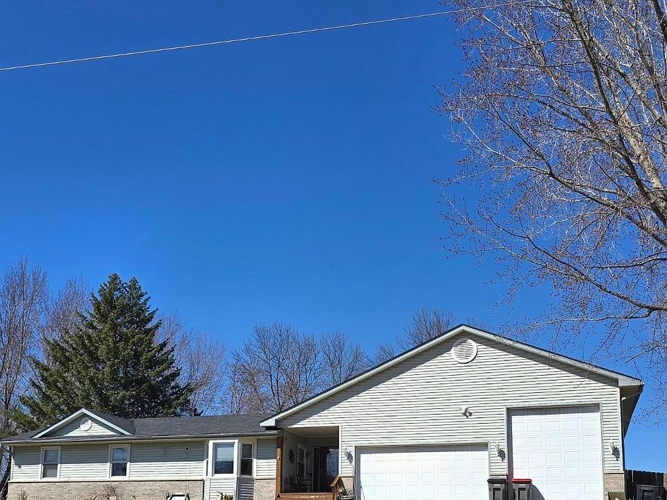 1st image of 61 212th Ln NW