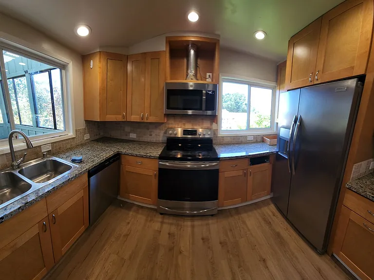 255 Chaplin Ln — Photo 3