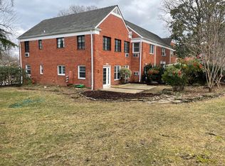 3103 Valley Dr, Alexandria, VA 22302